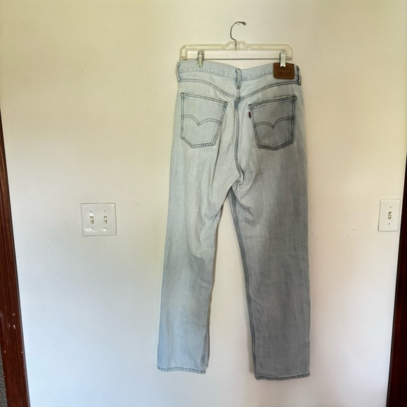 Levi’s Low Pro Straight Jeans - Picture 3 of 5